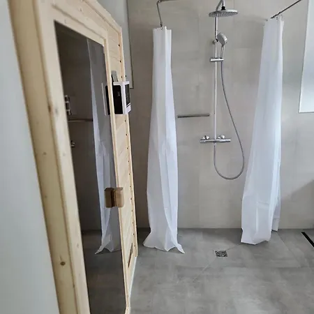 Ferienhaeuschen Mit Wellnessbereich Holiday home