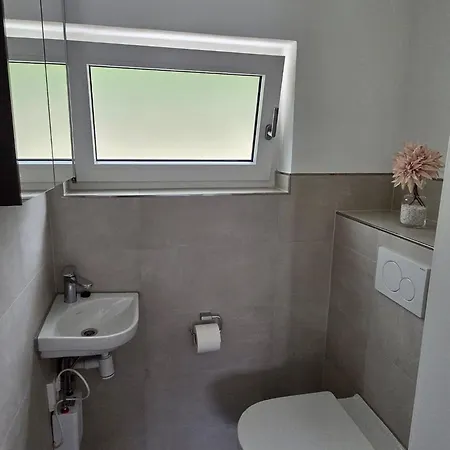 Ferienhaeuschen Mit Wellnessbereich Holiday home